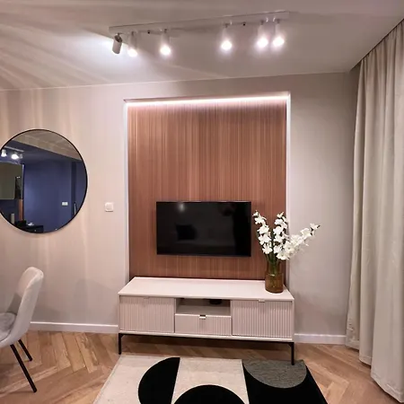 Mià - Rotunda * Varsóvia