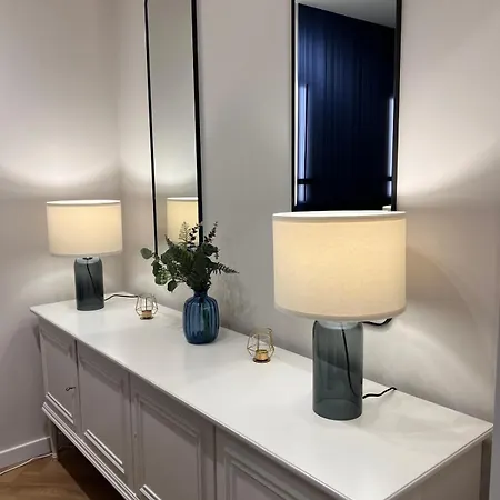 アパート Mia - Rotunda ワルシャワ