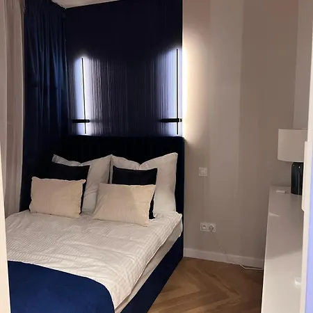 Mia - Rotunda ワルシャワ